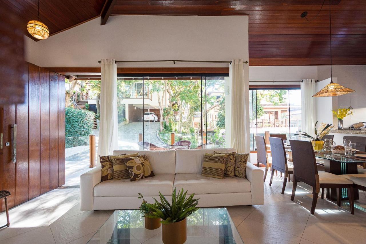 Casa Espetacular Entre Geriba E Ferradurinha - Wifi 200Mb - Piscina Do Codominio - 700 M Da Praia - Garagem - 4 Suites - Area Gourmet Privativa - Cozinha Equipada - Area Kids - Portaria 24H - Ar Condicionado Búzios 外观 照片