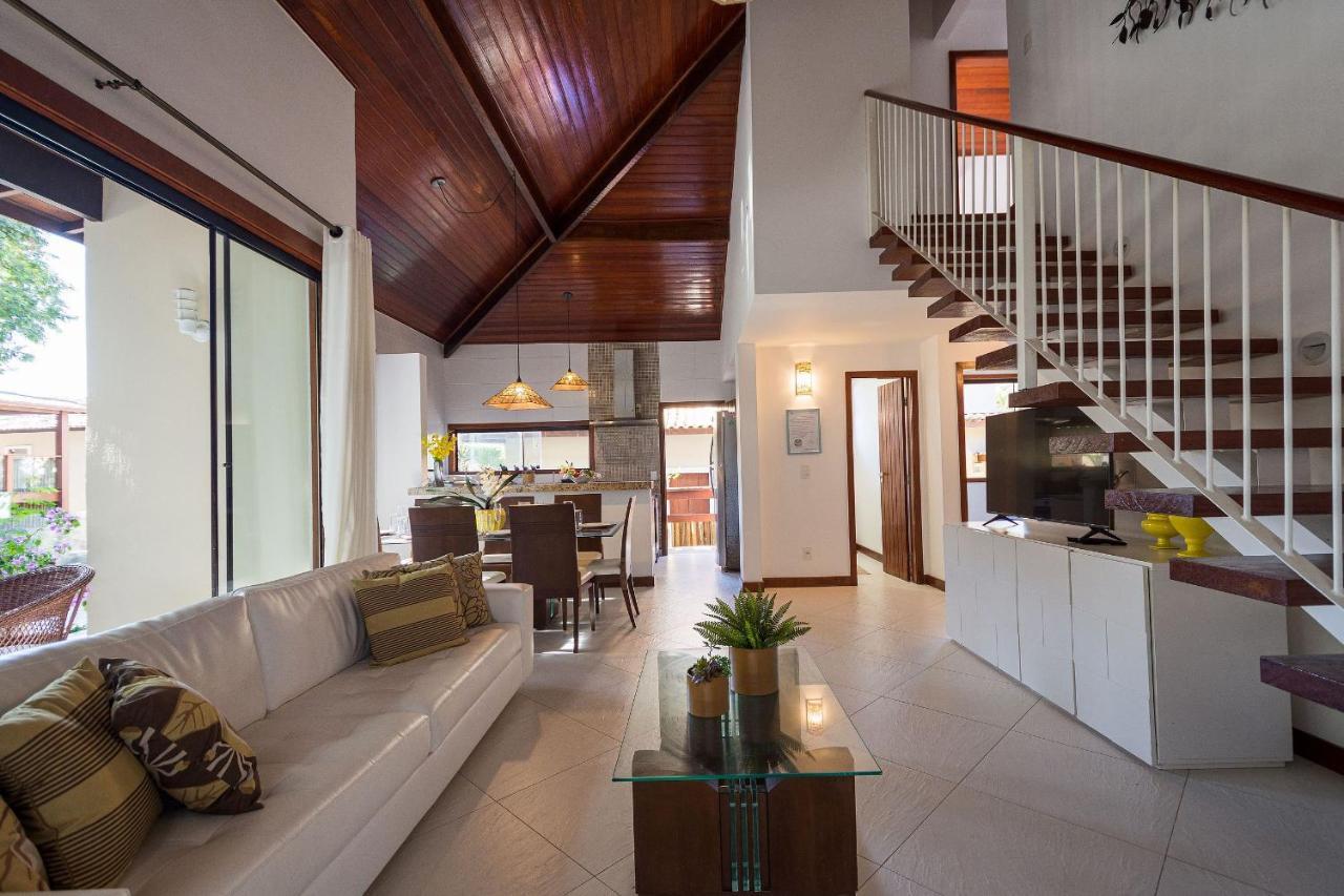 Casa Espetacular Entre Geriba E Ferradurinha - Wifi 200Mb - Piscina Do Codominio - 700 M Da Praia - Garagem - 4 Suites - Area Gourmet Privativa - Cozinha Equipada - Area Kids - Portaria 24H - Ar Condicionado Búzios 外观 照片