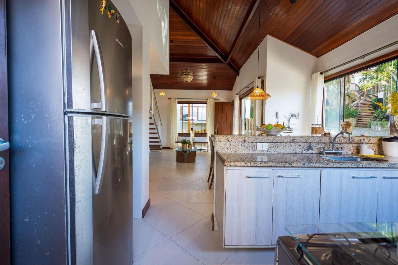 Casa Espetacular Entre Geriba E Ferradurinha - Wifi 200Mb - Piscina Do Codominio - 700 M Da Praia - Garagem - 4 Suites - Area Gourmet Privativa - Cozinha Equipada - Area Kids - Portaria 24H - Ar Condicionado Búzios 外观 照片