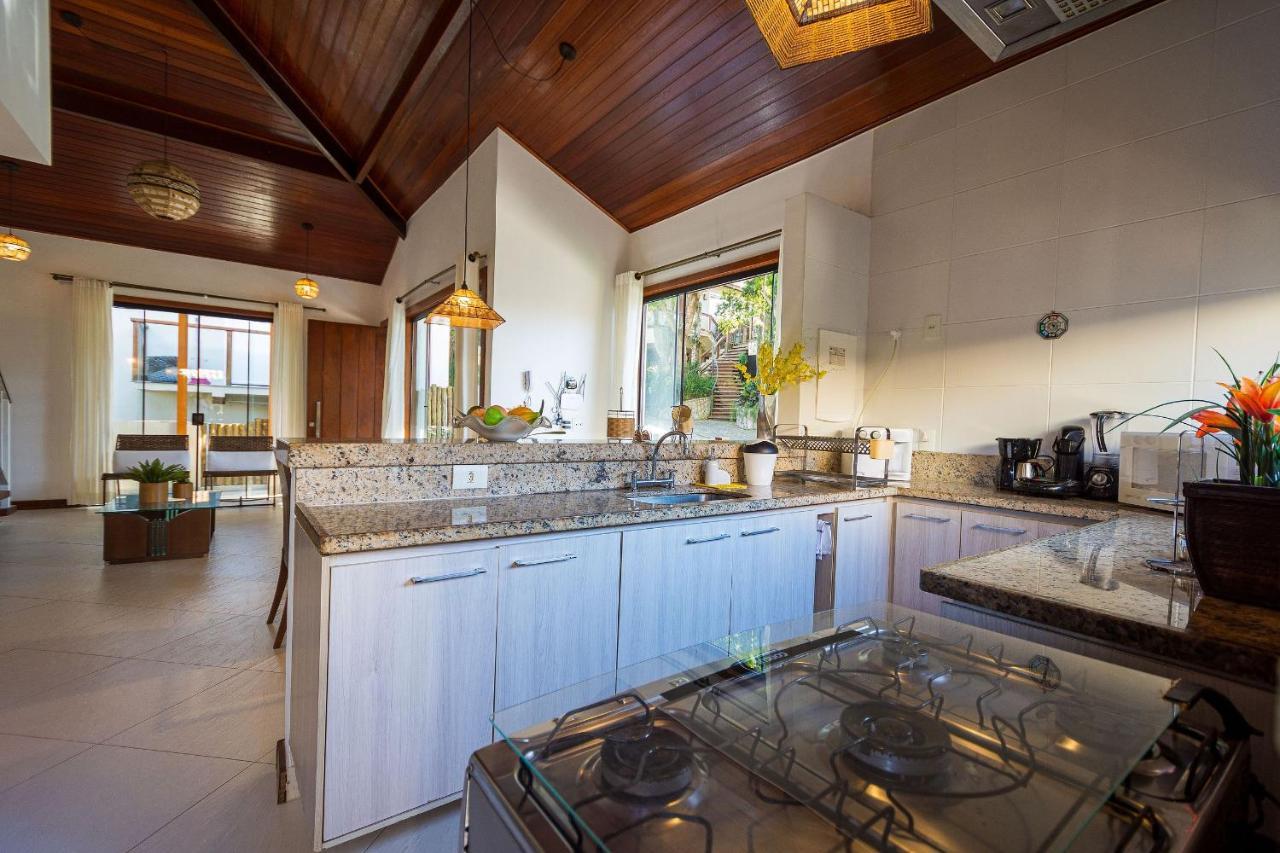 Casa Espetacular Entre Geriba E Ferradurinha - Wifi 200Mb - Piscina Do Codominio - 700 M Da Praia - Garagem - 4 Suites - Area Gourmet Privativa - Cozinha Equipada - Area Kids - Portaria 24H - Ar Condicionado Búzios 外观 照片